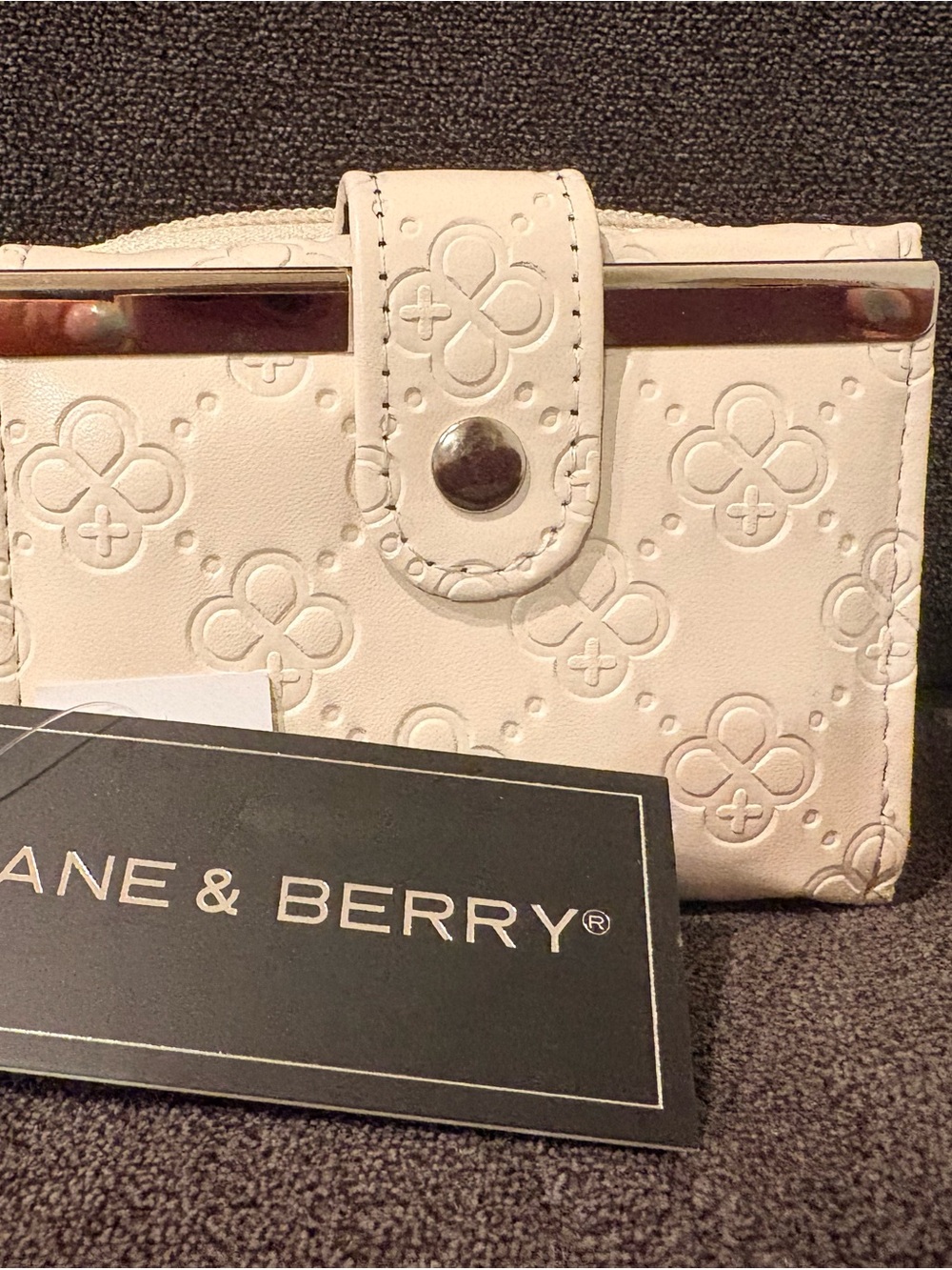 Dune & Berry White Embossed Snap Wallet